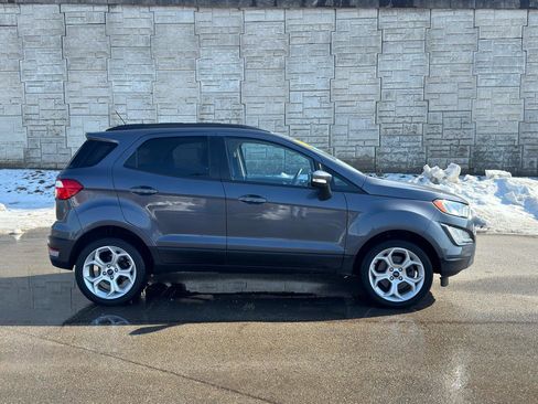 Used 2021 Ford EcoSport SE w/ SE Appearance Package image 2