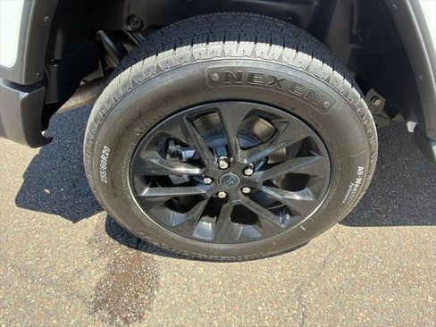 Certified 2025 Jeep Wrangler Unlimited Sahara AWD/4WD image 17