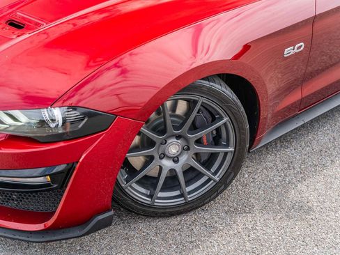 Used 2018 Ford Mustang GT Premium w/ GT Performance Package image 15