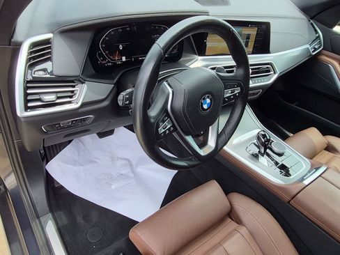 Used 2022 BMW X5 xDrive40i AWD/4WD image 11