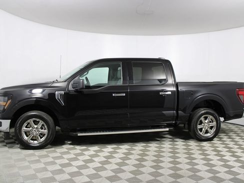 Used 2025 Ford F150 XLT w/ Equipment Group 301A Standard RWD image 29
