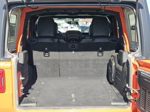 Used 2018 Jeep Wrangler Unlimited Rubicon image 29