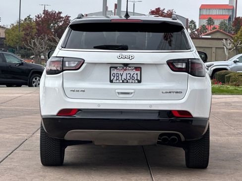 Used 2022 Jeep Compass Limited w/ Elite Group image 5