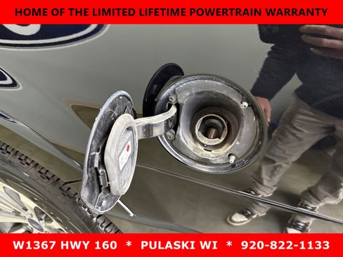 Used 2017 Ford Expedition EL XLT image 15