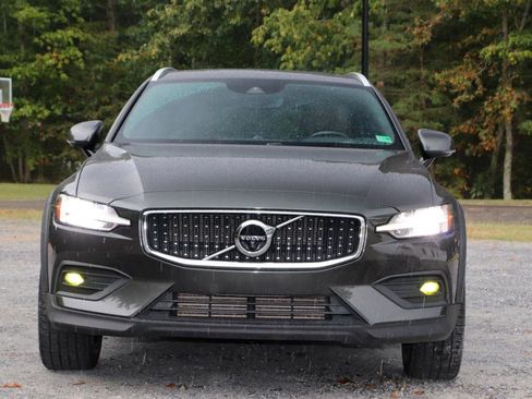 Used 2021 Volvo V60 T5 Cross Country w/ Advanced Package AWD/4WD image 42