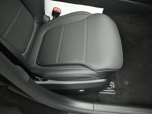 Used 2026 Mercedes-Benz C 300 4MATIC Sedan image 30