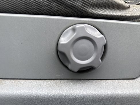 Used 2013 Ford F150 XL w/ Mid Equipment Group image 16