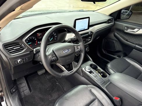 Used 2020 Ford Escape SEL FWD image 5