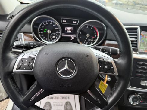 Used 2013 Mercedes-Benz ML 350 ML 350 4MATIC AWD 4dr SUV image 29