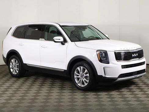 Used 2022 Kia Telluride LX FWD image 54