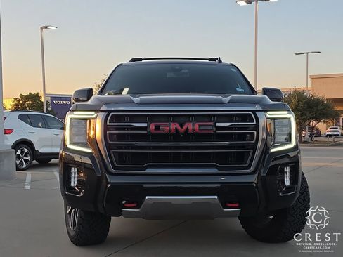 Used 2021 GMC Yukon AT4 w/ AT4 Premium Plus Package image 2