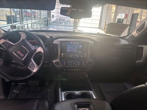 Used 2018 GMC Sierra 1500 SLT AWD/4WD image 20