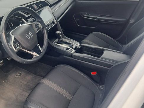 Used 2021 Honda Civic Sport image 2