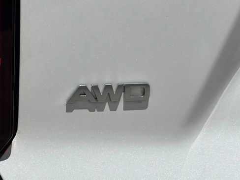Used 2022 Kia Sorento SX Prestige w/ Panoramic Sunroof Package AWD/4WD image 12