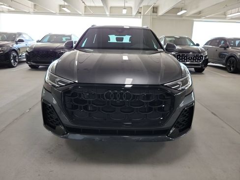 Used 2025 Audi Q8 Premium Plus AWD/4WD image 3