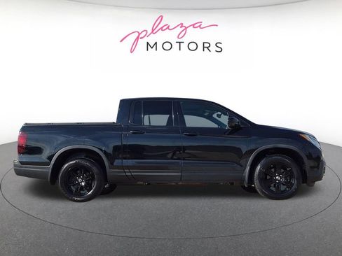 Used 2017 Honda Ridgeline Black Edition image 4