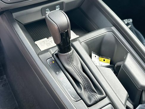 New 2025 Honda Accord SE image 13