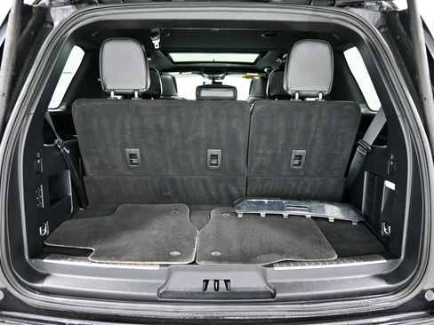 Used 2021 Lincoln Navigator Reserve AWD/4WD image 37