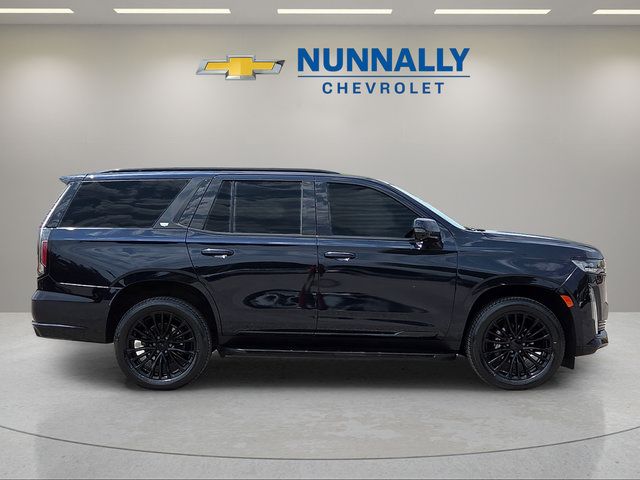 Used 2022 Cadillac Escalade Luxury w/ LPO, Illumination Package AWD/4WD image 6