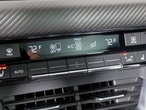 Used 2024 Audi RS e-tron GT w/ Carbon Performance Package image 59