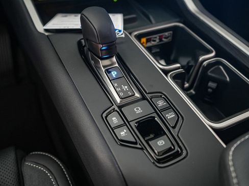 New 2026 Lexus TX 550h AWD Plug-In Hybrid image 19