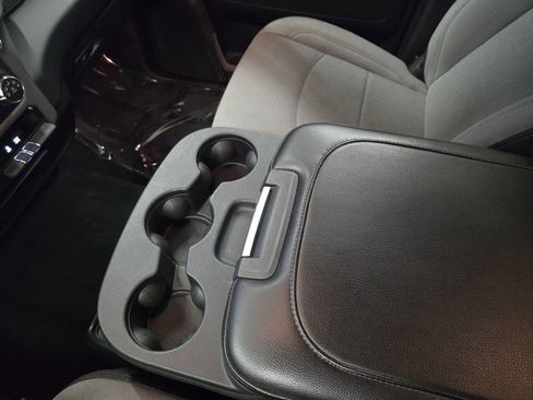 Used 2024 RAM 2500 Big Horn w/ Bed Utility Group image 29