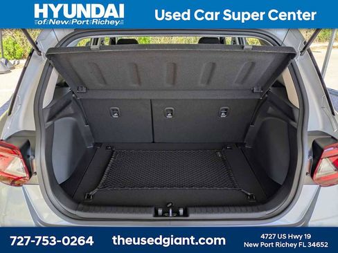 Used 2026 Hyundai Venue SEL FWD image 12