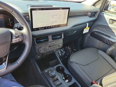 New 2026 Ford Maverick Lobo AWD/4WD image 22