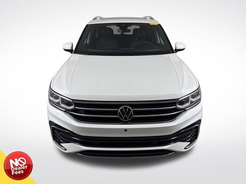 Used 2022 Volkswagen Tiguan SEL R-Line image 8