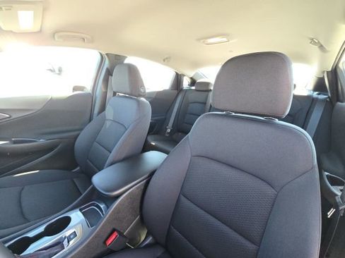 Used 2024 Chevrolet Malibu RS image 18