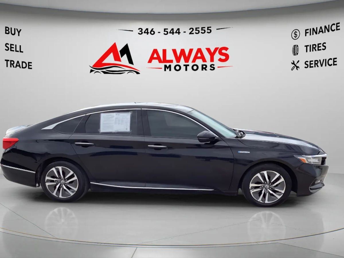 Used 2020 Honda Accord Touring image 4