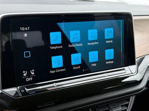Certified 2025 Volkswagen Atlas SE AWD/4WD image 25