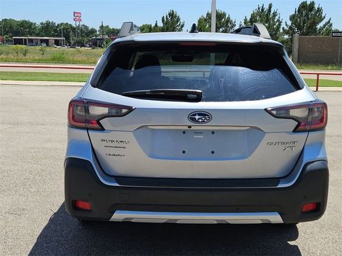 Used 2023 Subaru Outback Limited XT image 7
