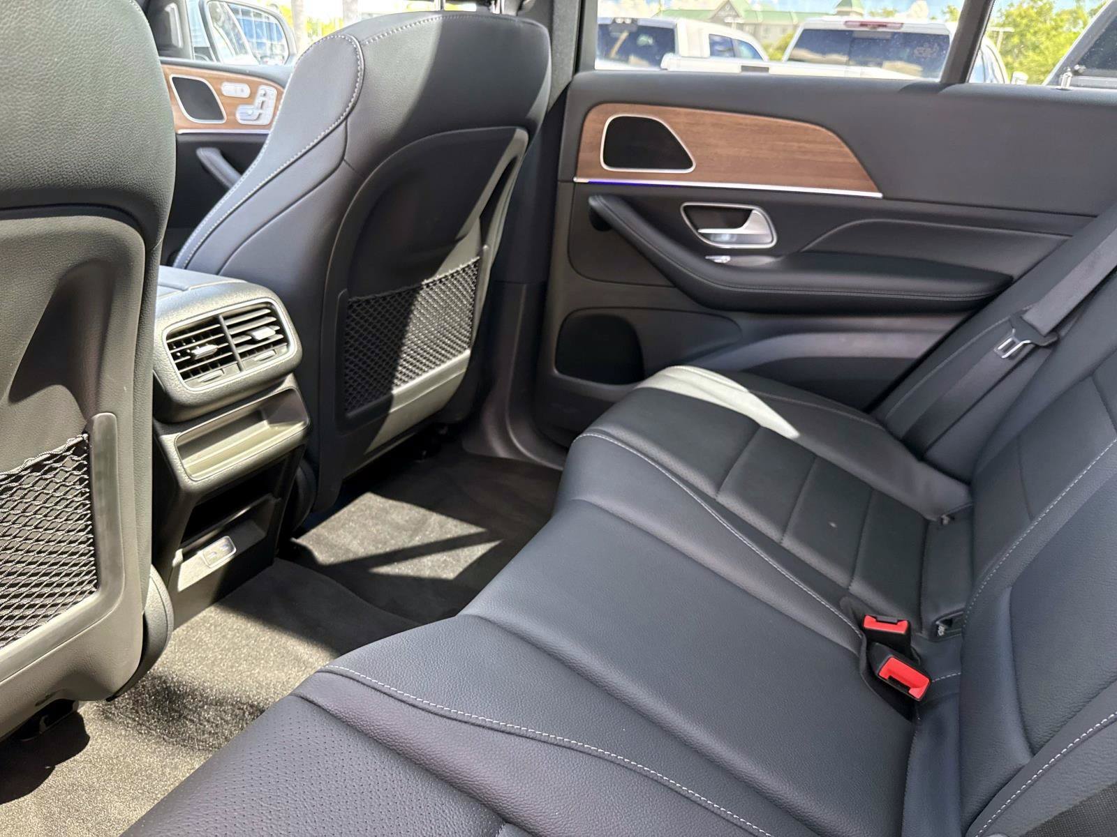 Certified 2025 Mercedes-Benz GLE 350 4MATIC image 15