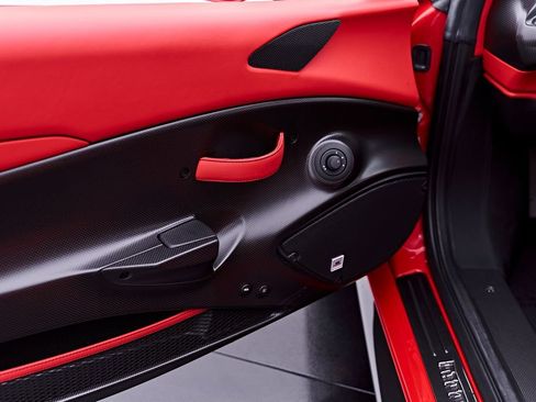 Used 2020 Ferrari 488 Pista Coupe RWD image 49
