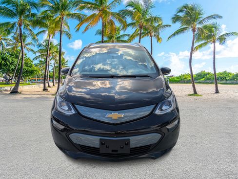 Used 2019 Chevrolet Bolt Premier w/ Infotainment Package image 8