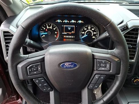 Used 2016 Ford F150 XLT w/ Equipment Group 302A Luxury AWD/4WD image 23