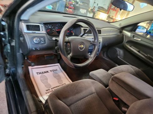 Used 2015 Chevrolet Impala Police FWD image 9