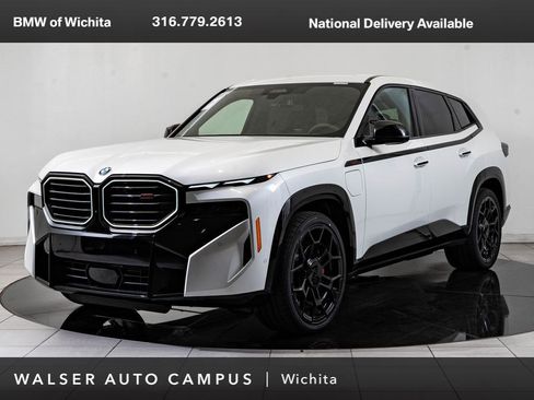 New 2026 BMW XM Label Red image 1