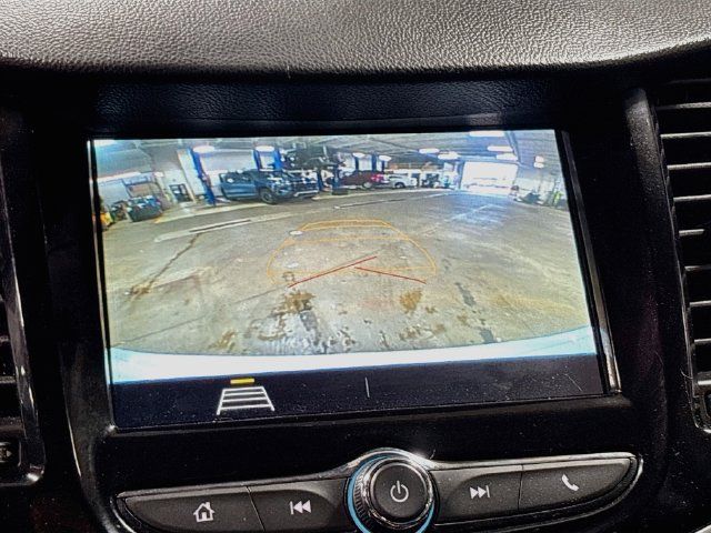 Used 2019 Chevrolet Trax LT w/ LT Convenience Package AWD/4WD image 14