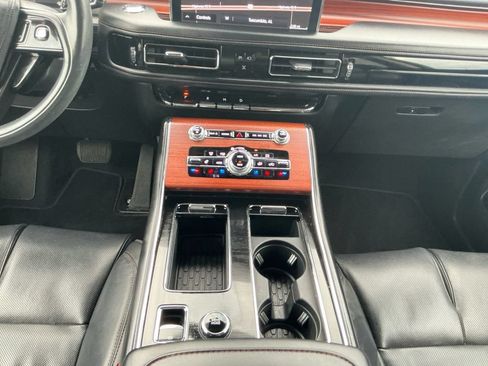 Certified 2023 Lincoln Aviator Reserve w/ Equipment Group 201A AWD/4WD image 20