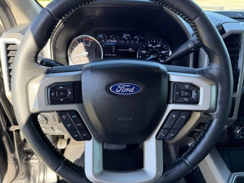 Used 2020 Ford F250 Lariat w/ Lariat Ultimate Package image 13