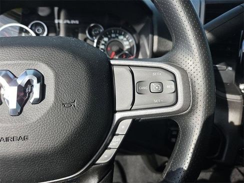 Used 2024 RAM 3500 Tradesman w/ Chrome Appearance Group image 20