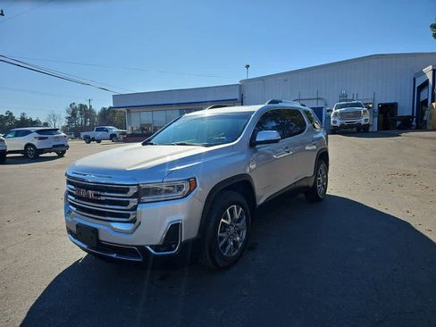 Used 2020 GMC Acadia SLT w/ Trailering Package image 7