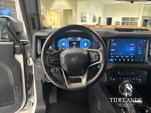 Used 2025 Ford Bronco Big Bend AWD/4WD image 18