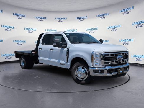 New 2025 Ford F350 XL w/ XL Chrome Package image 2