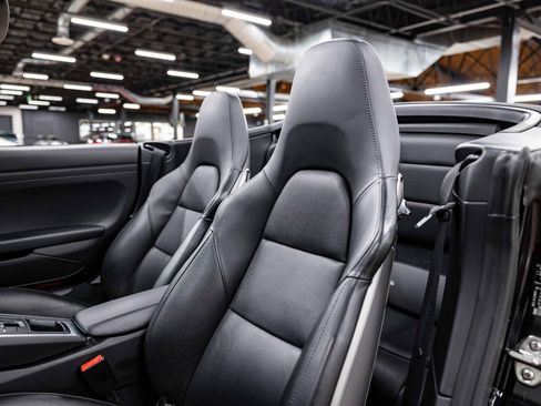 Used 2013 Porsche 911 Carrera S image 8