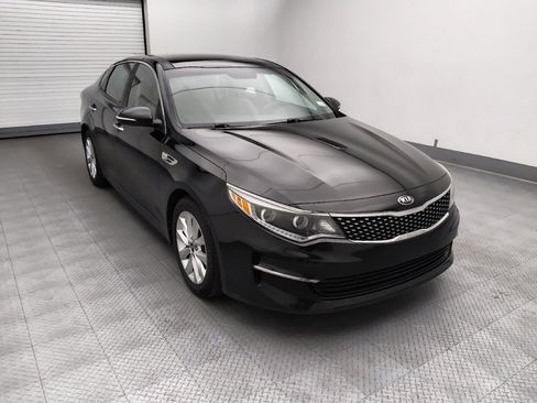Used 2016 Kia Optima EX w/ Premium Package FWD image 14