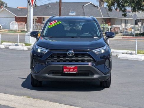 Used 2024 Toyota RAV4 XLE FWD image 2