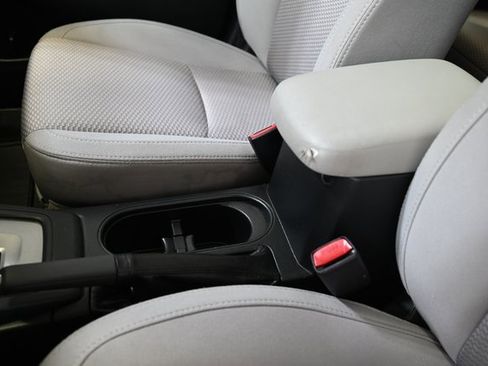 Used 2018 Subaru Forester 2.5i Premium w/ All-Weather Package image 21